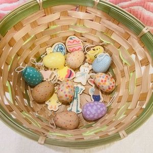 MR28-Set of 9 Miniature Easter Wooden Egg & 9 Wooden Figural Hanging Ornaments